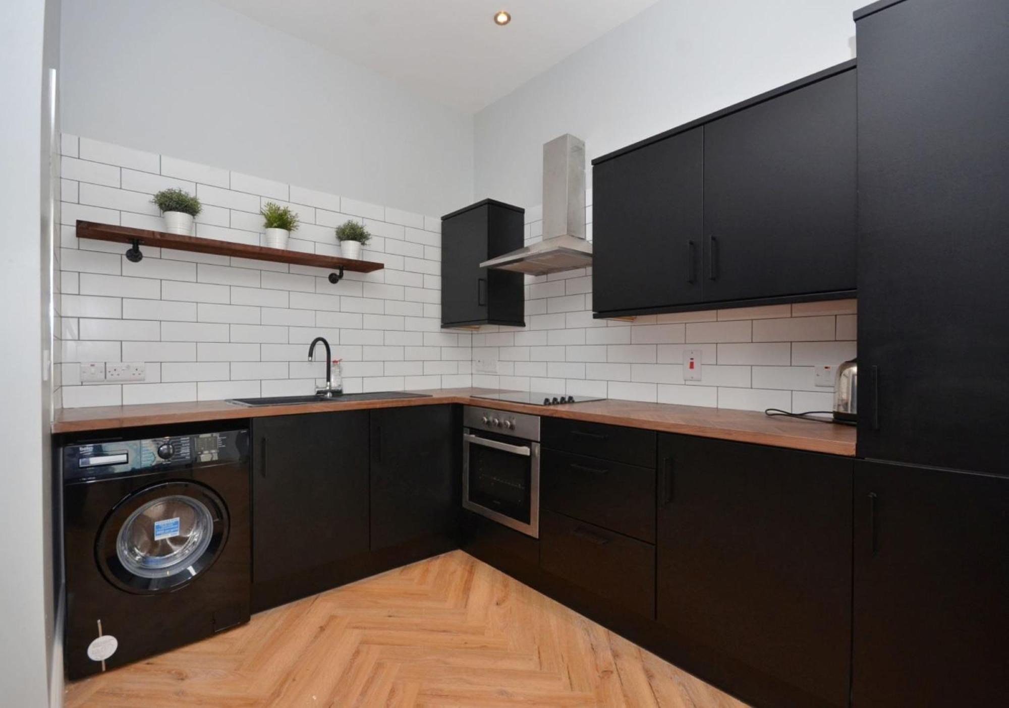 2 Bdr & 1 Bdr Apartments At Queens Uni By Belfast City Breaks ภายนอก รูปภาพ